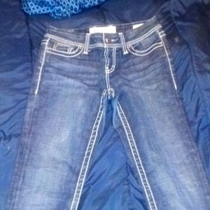 Women's brand new BKE jeans size 27